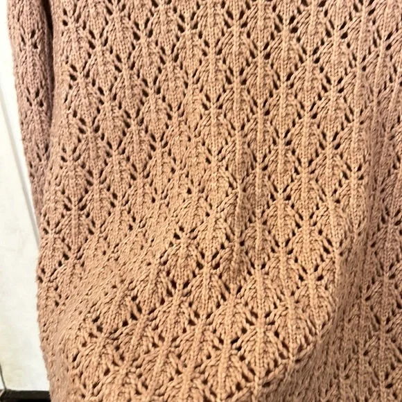 Open knit sweater - Picture 3 of 3